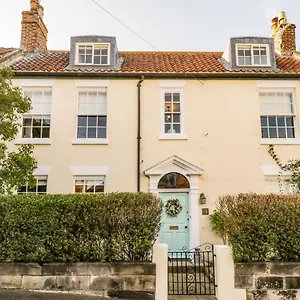 Stewart House Whitby